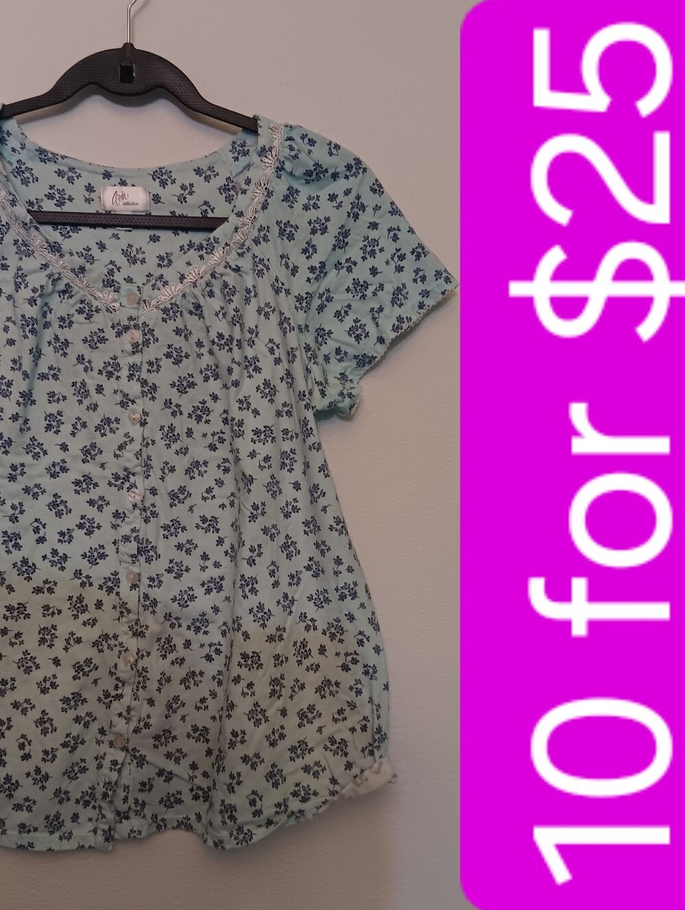 Dalia Collection Light Blue Floral Button-Front Blouse